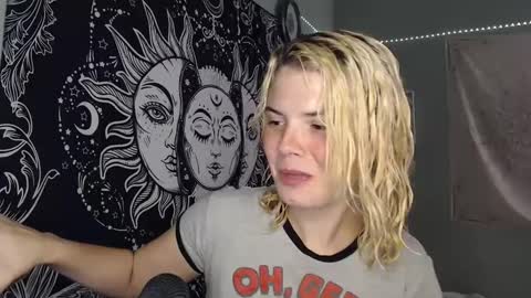 Miss Venus online show from September 29, 12:49 am