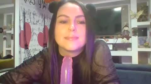 Snapshot of venusina07 chatting on October 30, 8:16 am VENUSINA07 online show from October 30, 8:16 am