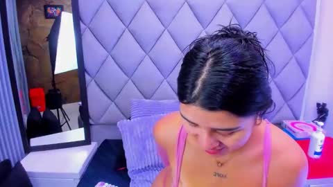 Venusowen  online show from November 22, 12:26 pm