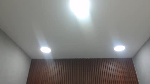 Nice to greet you my name is Vanessa  online show from October 13, 12:27 pm