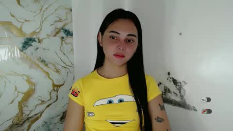 Snapshot of veola_sexy chatting on April 9, 6:19 am veola_sexy online show from April 9, 6:19 am