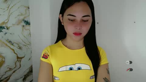 Snapshot of veola_sexy chatting on April 10, 7:51 pm veola_sexy online show from April 10, 7:51 pm