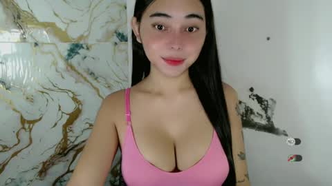 Snapshot of veola_sexy chatting on June 18, 10:14 pm veola_sexy online show from June 18, 10:14 pm