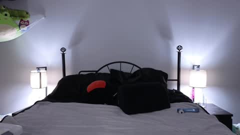 Snapshot of vera_velvet chatting on December 11, 2:52 am Vera Velvet online show from December 11, 2:52 am