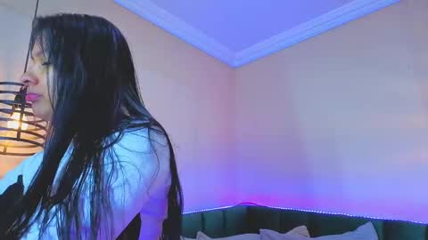 Snapshot of verabest chatting on May 22, 10:54 am Domelipa online show from May 22, 10:54 am