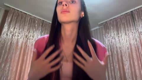 Ayla online show from March 5, 11:28 am