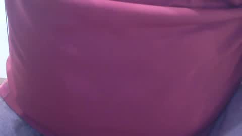 Snapshot of vergadura965182 chatting on January 3, 4:11 am vergadura965182 hairybigcumcurvyblonde online show from January 3, 4:11 am