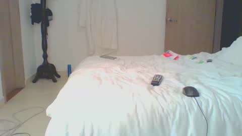 vergagolosa22 online show from February 8, 6:01 am