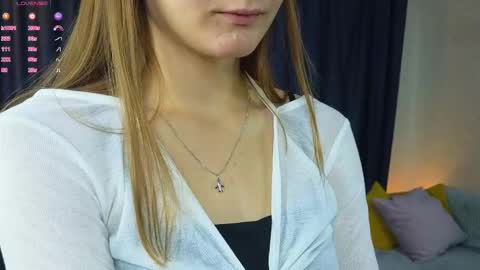 Olivia online show from November 8, 2:01 am