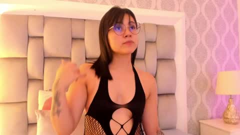 vero domplay online show from April 7, 3:18 am