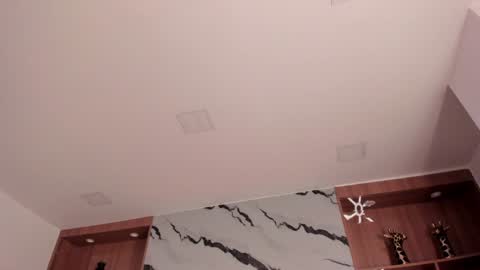 veronica online show from December 13, 5:38 am