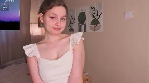 Snapshot of verocat chatting on September 16, 6:25 am Veronica online show from September 16, 6:25 am