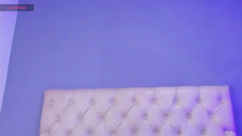 Snapshot of veroivanova chatting on May 23, 9:08 pm Vero Ivanova online show from May 23, 9:08 pm