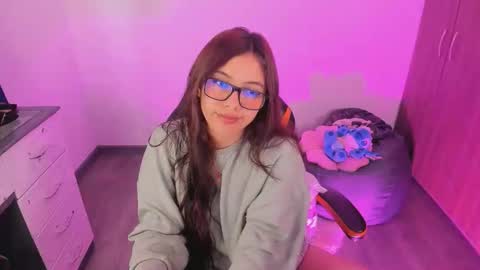 Verolake online show from October 16, 7:48 pm