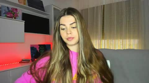 Lolitalolz online show from February 28, 5:15 pm