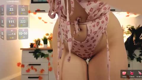  VERONICA  FOLLOW ME  online show from October 22, 12:16 pm