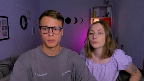 Snapshot of veronica_bubble chatting on September 11, 10:04 am Ronni online show from September 11, 10:04 am