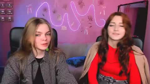 Ronni online show from April 22, 7:26 pm