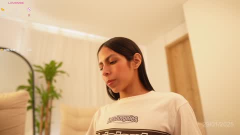 Veronica online show from January 29, 2:21 pm