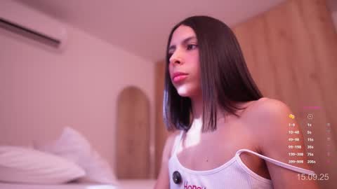 Veronica online show from September 15, 12:49 pm