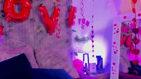 Veronica Olson online show from February 15, 2:47 am