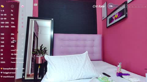 Snapshot of veronica_roose chatting on January 22, 3:29 pm Veronica online show from January 22, 3:29 pm