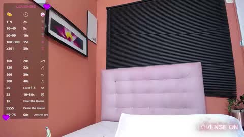 Snapshot of veronica_roose chatting on March 5, 3:40 pm Veronica online show from March 5, 3:40 pm