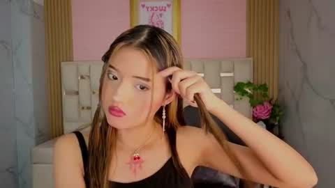veronicaa_s online show from June 9, 8:31 pm