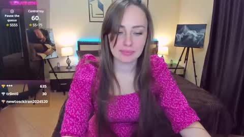 Veronica online show from December 16, 1:11 pm