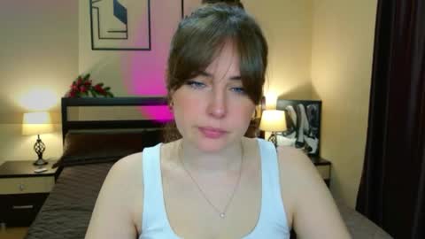 Snapshot of veronicafreman chatting on April 28, 5:12 am Veronica online show from April 28, 5:12 am