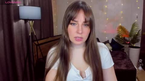 Snapshot of veronicafreman chatting on April 30, 5:03 am Veronica online show from April 30, 5:03 am