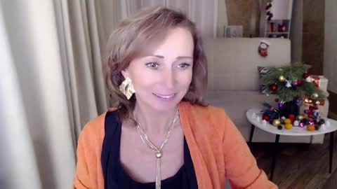 Helen online show from December 26, 10:59 am