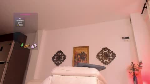 Veronica Gills online show from May 22, 4:45 pm