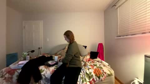 Veronica Lake online show from January 7, 1:19 am