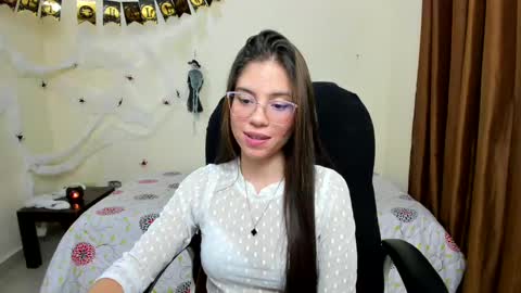 Veronica Miller online show from October 27, 12:36 am