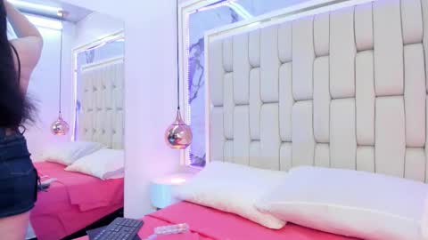 Snapshot of veronicarios21 chatting on March 7, 3:42 pm Veronica online show from March 7, 3:42 pm