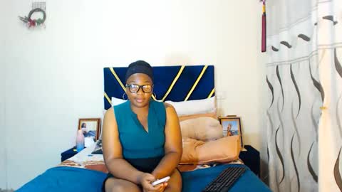 veronicarod1 online show from February 12, 1:22 am