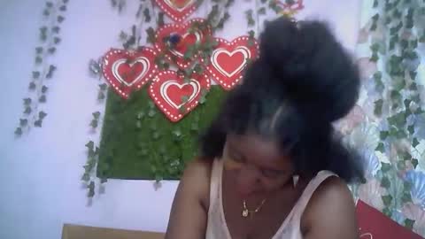 verronique1511 online show from November 7, 8:20 pm