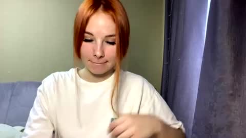 Snapshot of vertiegartrell chatting on June 25, 5:34 am Lina online show from June 25, 5:34 am