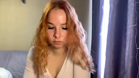 Snapshot of vertiegartrell chatting on July 8, 1:32 am Lina online show from July 8, 1:32 am