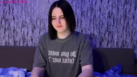 Karina followed me bb online show from December 23, 4:50 pm