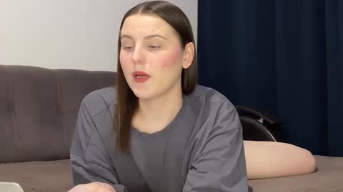 Karina followed me bb online show from December 15, 5:28 pm