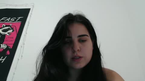 Snapshot of veruca99 chatting on November 5, 12:10 am veruca99 online show from November 5, 12:10 am