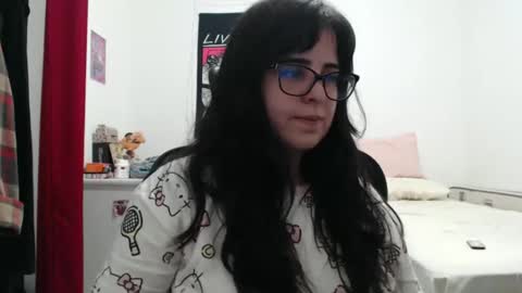 Snapshot of veruca99 chatting on February 14, 1:24 am veruca99 online show from February 14, 1:24 am