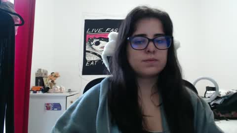 Snapshot of veruca99 chatting on February 21, 12:17 pm veruca99 online show from February 21, 12:17 pm