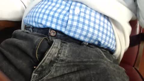 Erik online show from February 22, 9:56 am