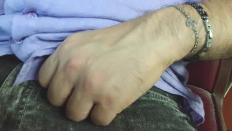 Erik online show from September 25, 5:33 am