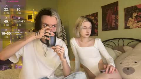 veryraretwins online show from September 30, 7:30 pm