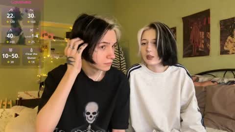 veryraretwins online show from October 11, 9:57 pm