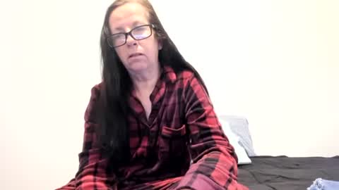 Snapshot of verysassypeachgoddess chatting on March 27, 12:16 pm verysassypeachgoddess online show from March 27, 12:16 pm
